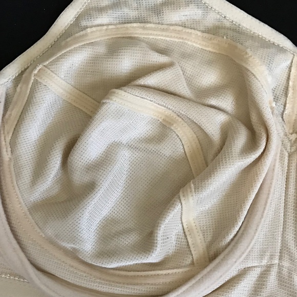 BREEZIES Bra Full Coverage Underwire UltimAir Cream Tan Size 44DD Size 44E - Picture 12 of 16